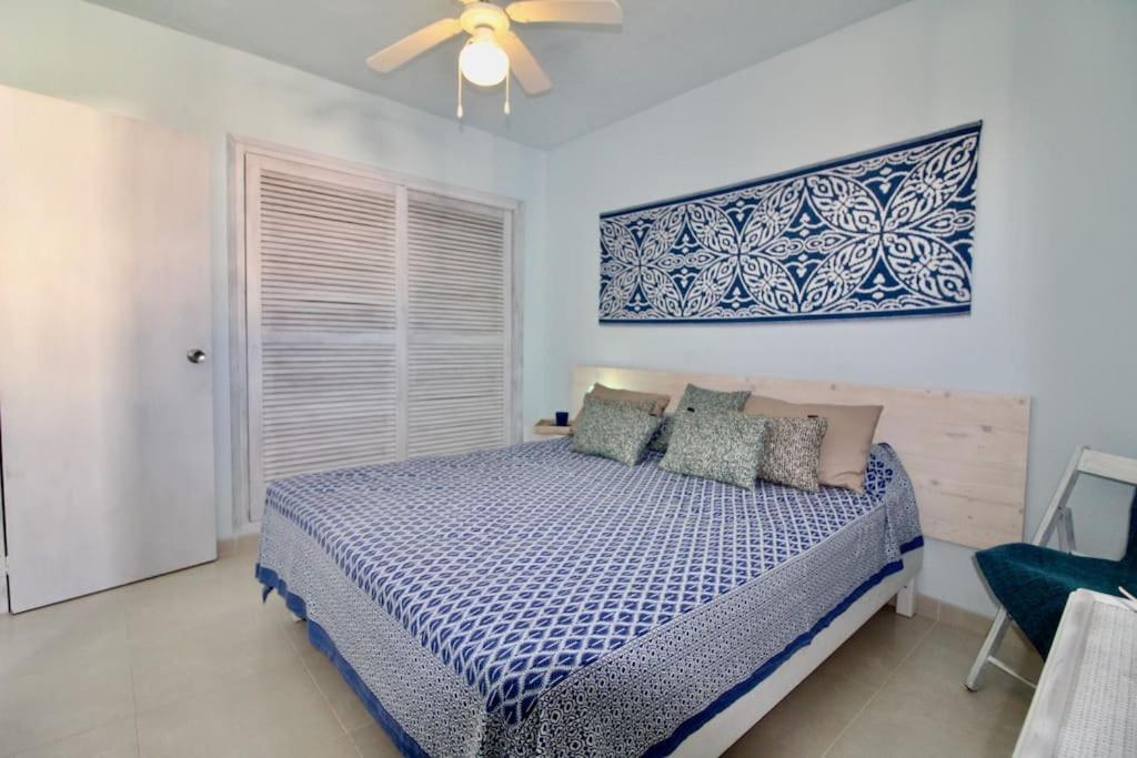 Agradable Apartamento Con Terraza En Formentera Es Pujols Buitenkant foto